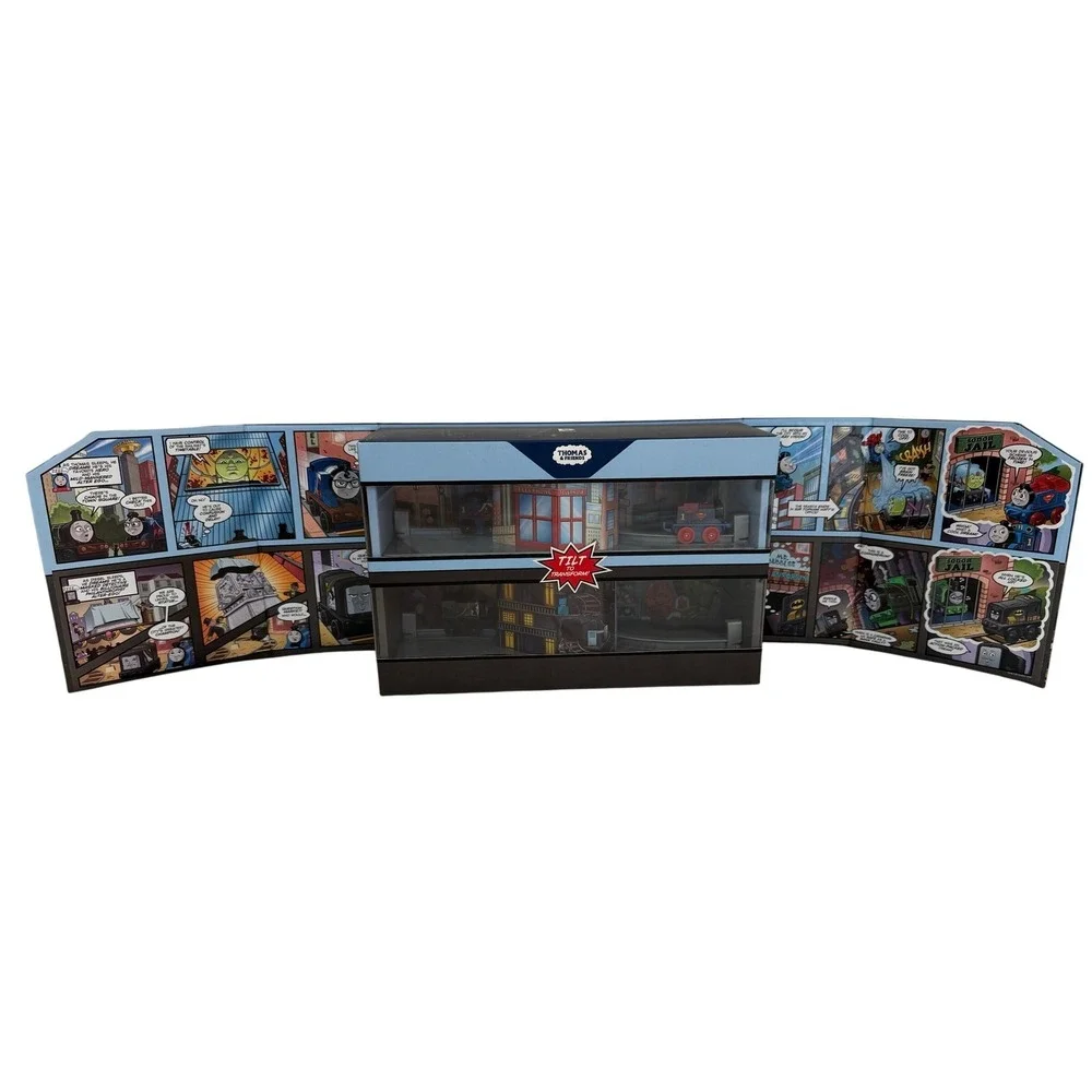 Thomas & Friends MINIS DC Super Friends SDCC Exclusive Superman Batman Set
